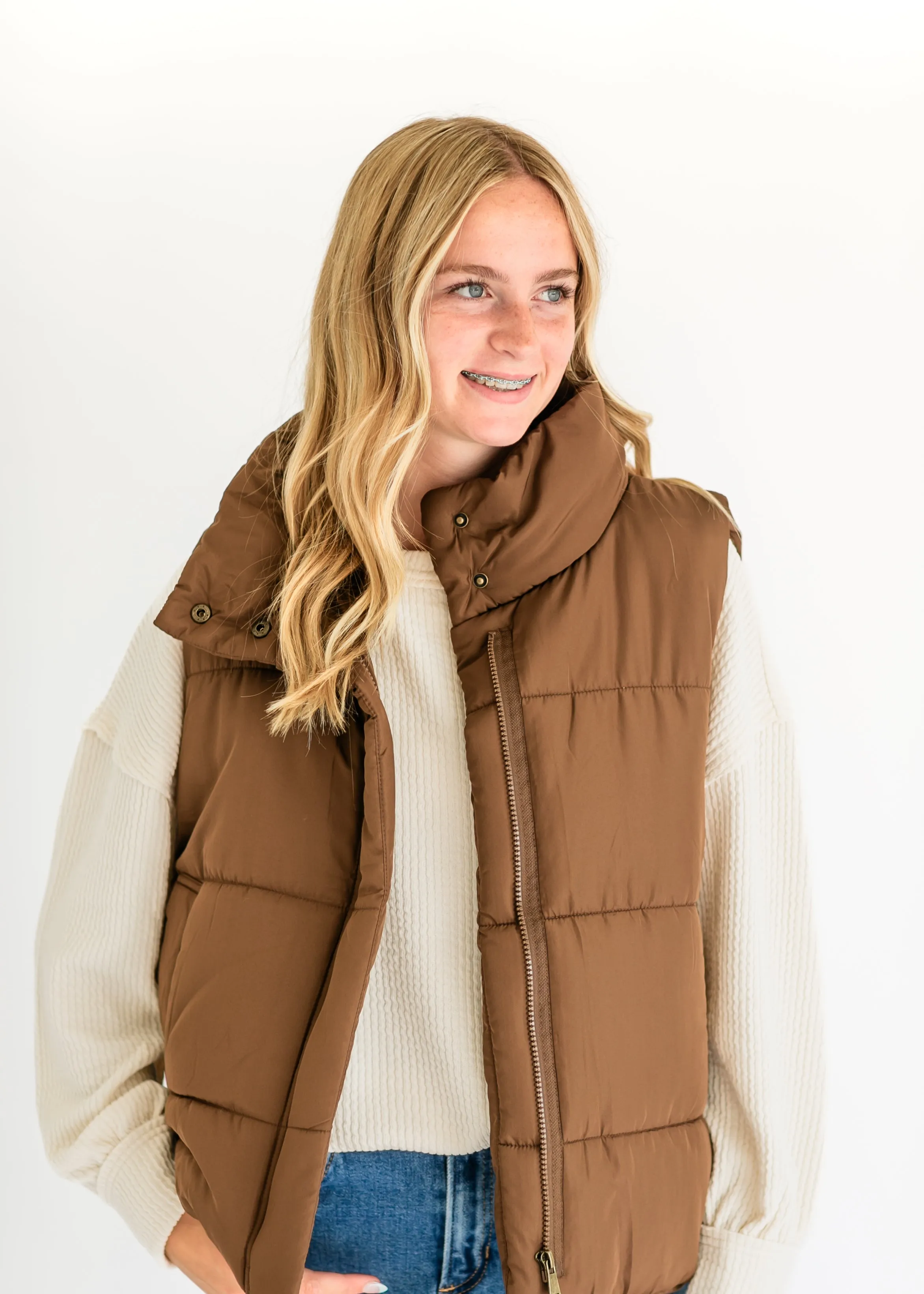 Adley Solid Zip Up Puffer Vest