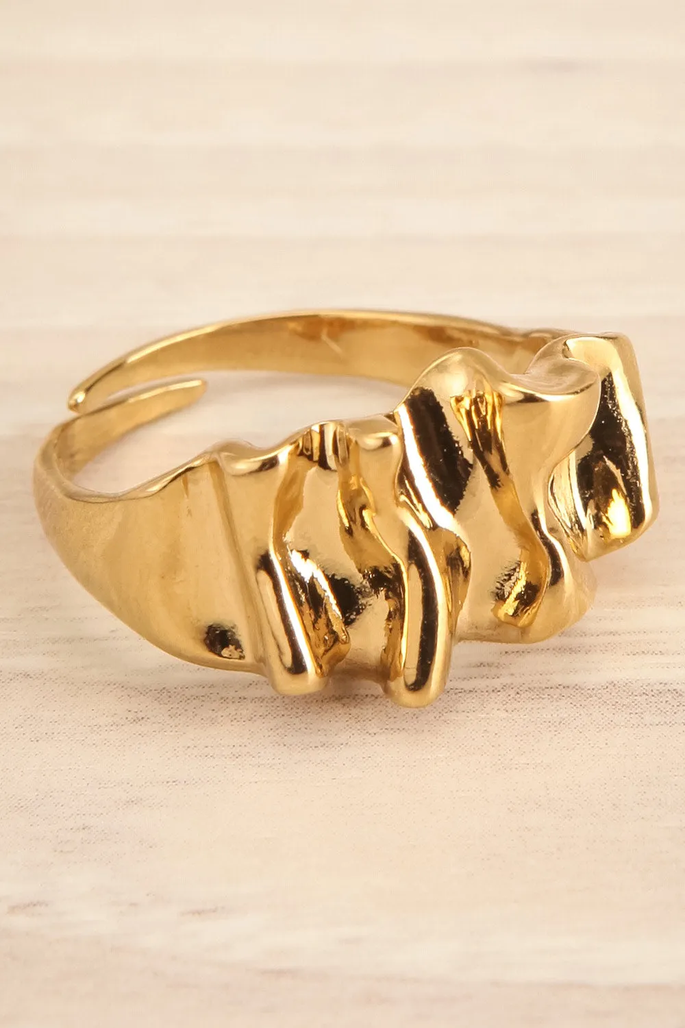 Alimoor Gold | Wavy Ring