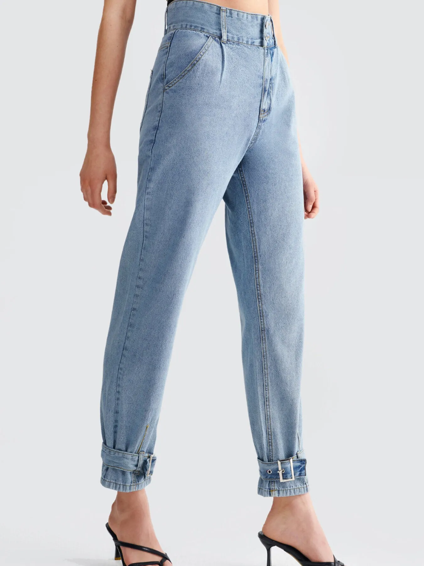 Button Belted Pocket High Waist Carrot Jeans