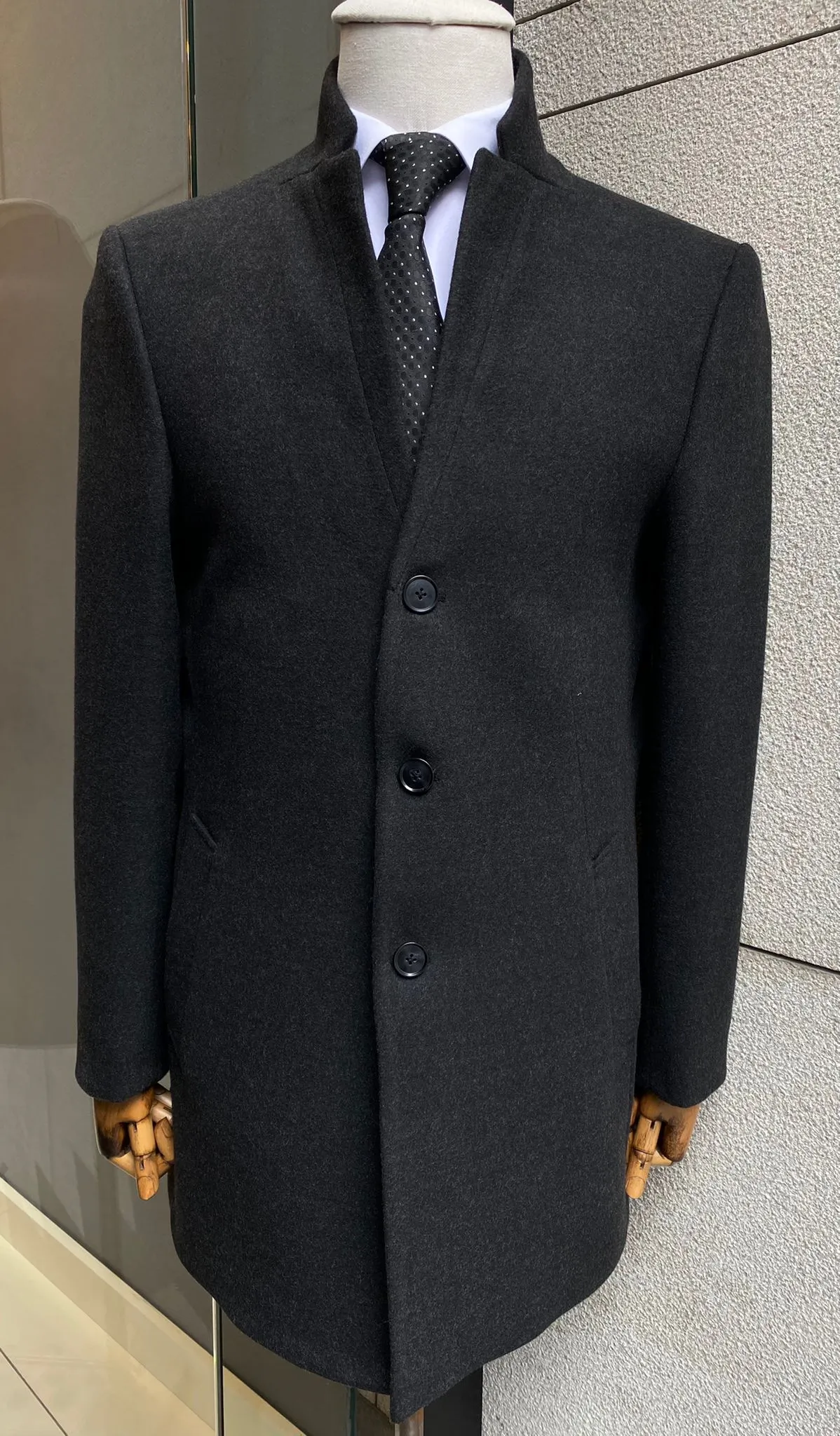 Men's Classic Fit Wool Coat