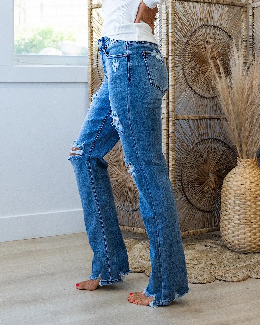 NEW! Judy Blue Dodged a Bullet Distressed Straight Jeans